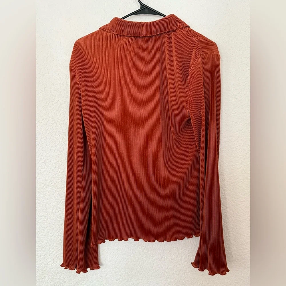 Anthropologie DOLAN lettuce-hem button down top- Medium - Picture 9 of 15